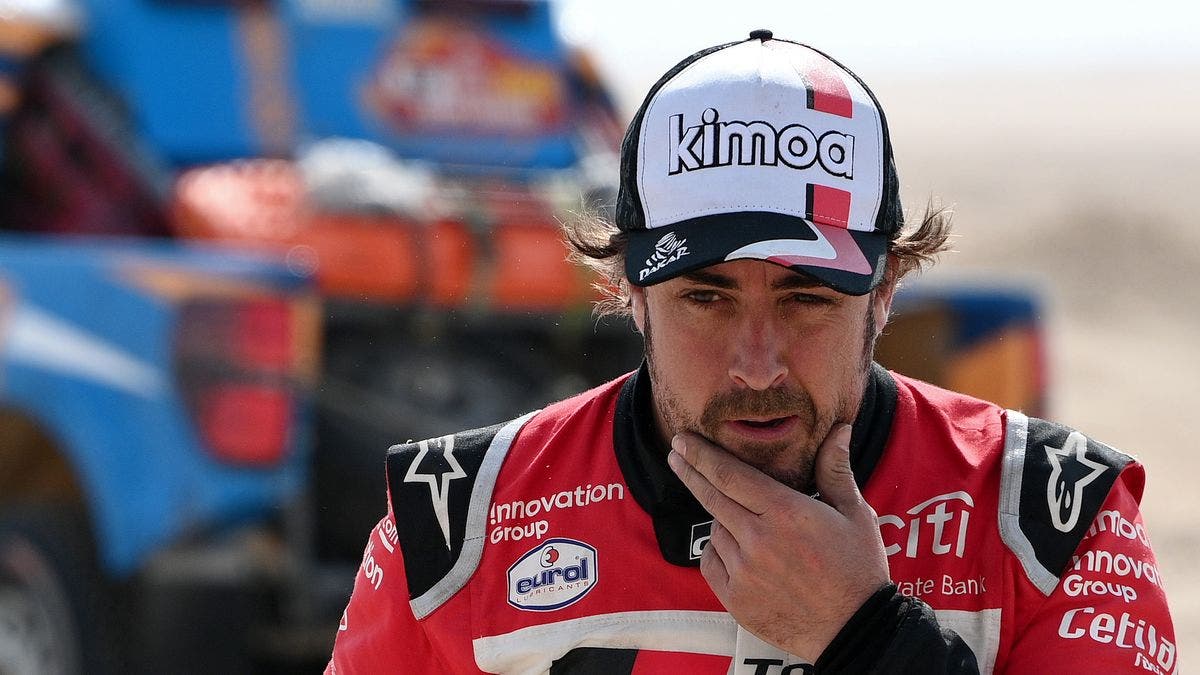 puedes-imaginar-a-toyota-entregando-sus-esperanzas-a-fernando-alonso-para-conquistar-el-desafiante-dakar-3 puedes imaginar a toyota entregando sus esperanzas a fernando alonso para conquistar el desafiante dakar 3